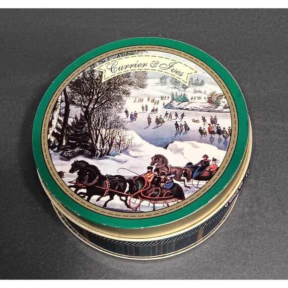 Vintage Currier & Ives Coasters in Original Tin – Winter Sleigh Ride Scene - Picture 6 of 9